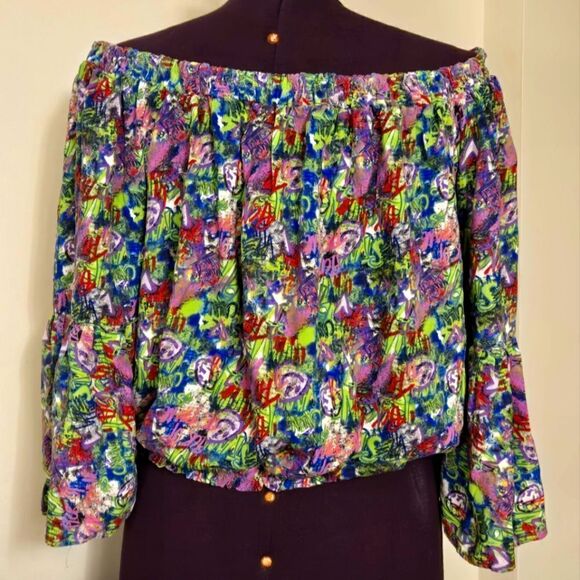 Rouge Helium Green and Purple Ruffled Smocked Blouse - Picture 2 of 6